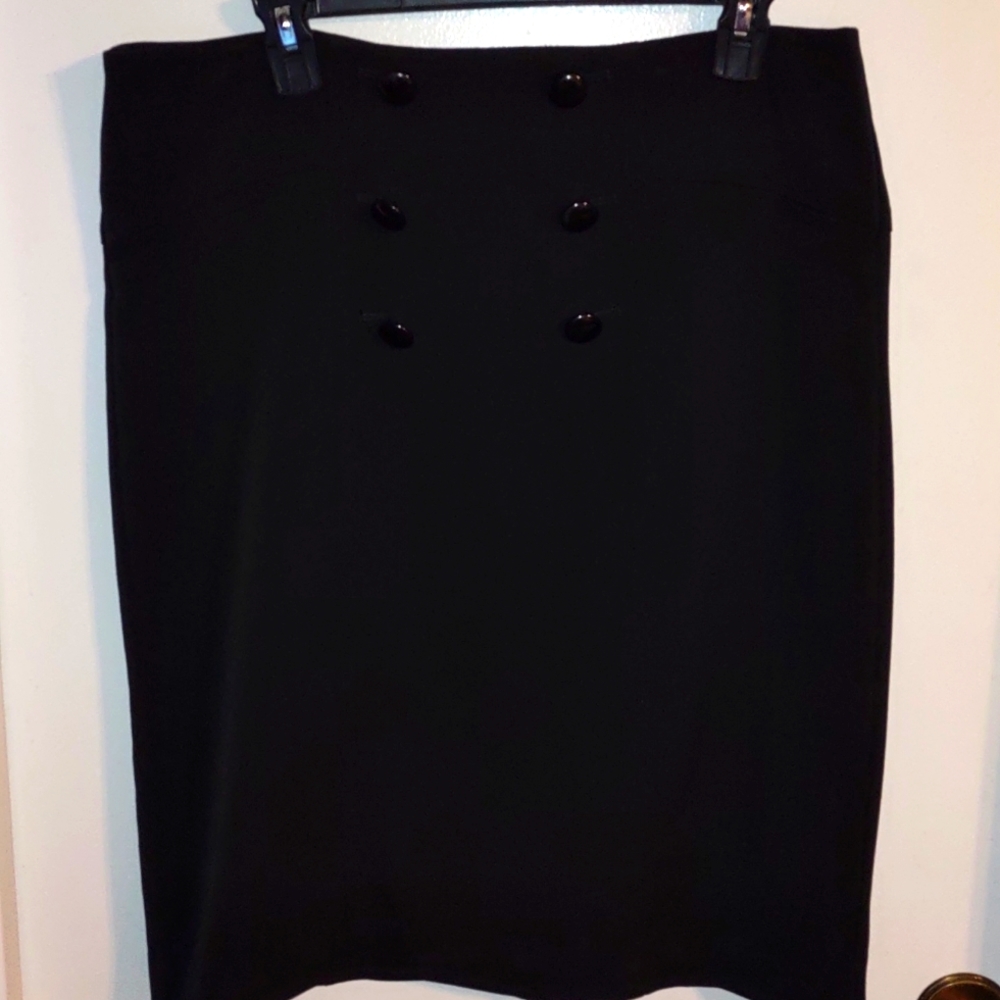 Apt 9 size 12 black lined  skirt